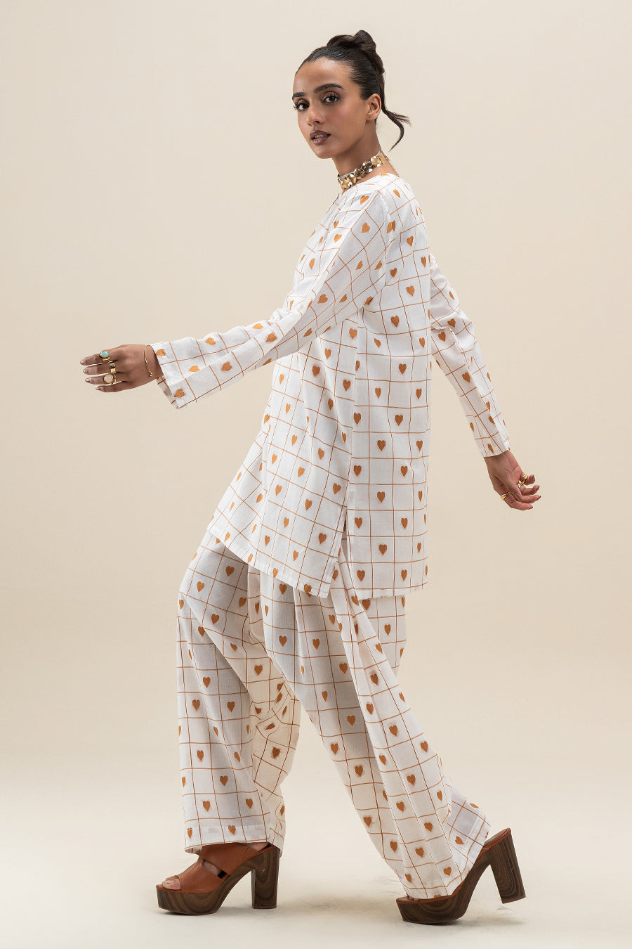 2 PIECE JACQUARD SUIT