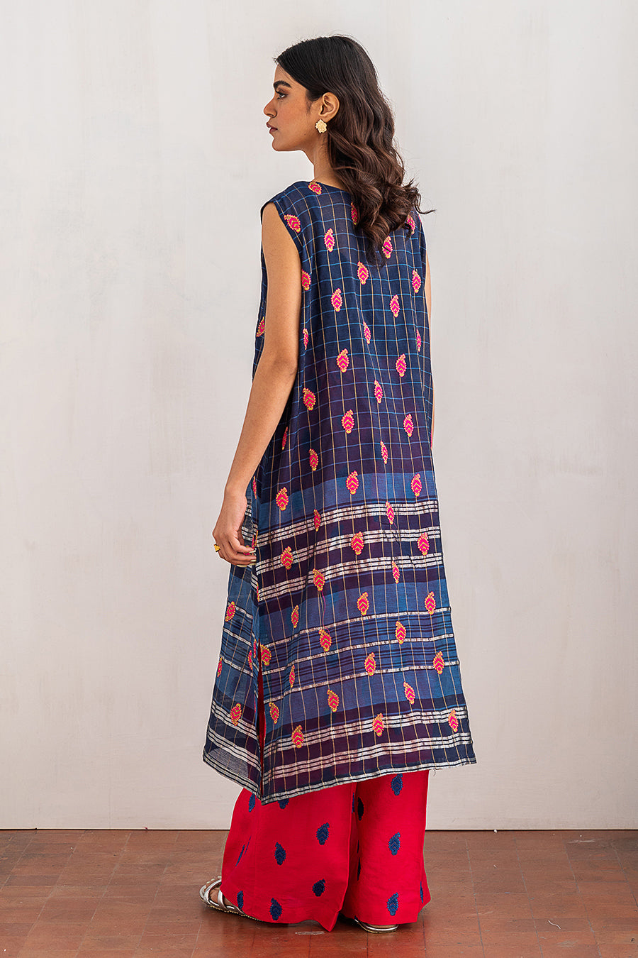 2 PIECE EMBROIDERED SUIT