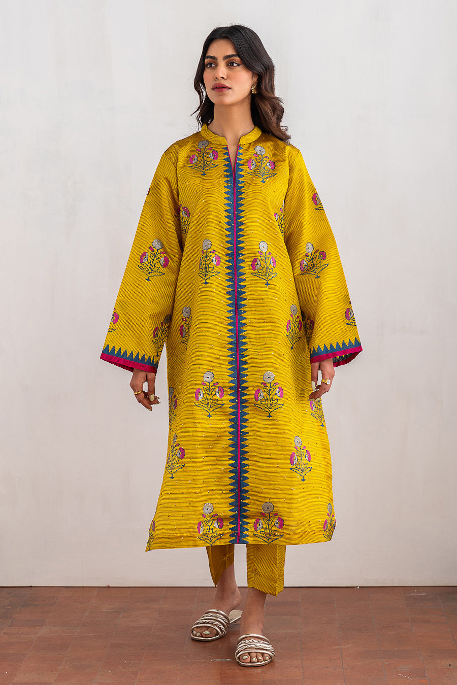 2 PIECE EMBROIDERED SUIT