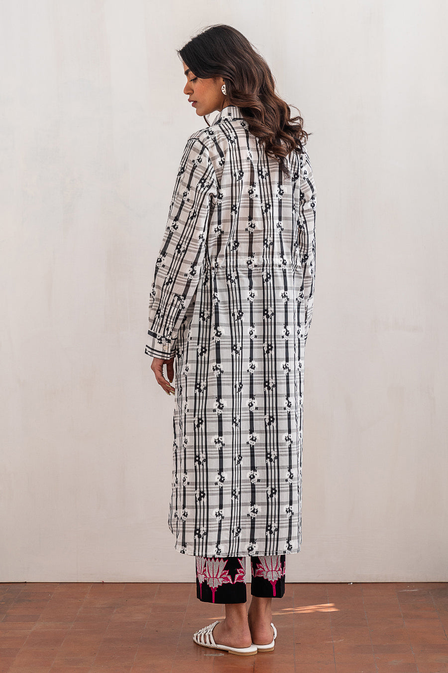 2 PIECE EMBROIDERED SUIT