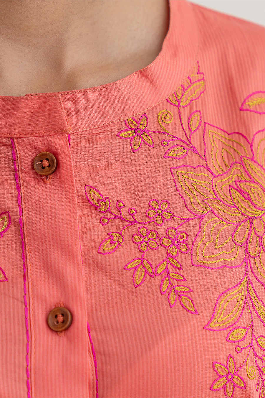 EMBROIDERED SHIRT