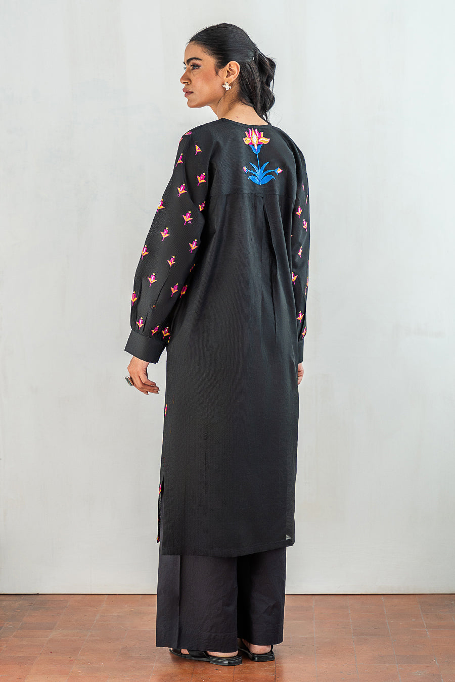 2 PIECE EMBROIDERED SUIT
