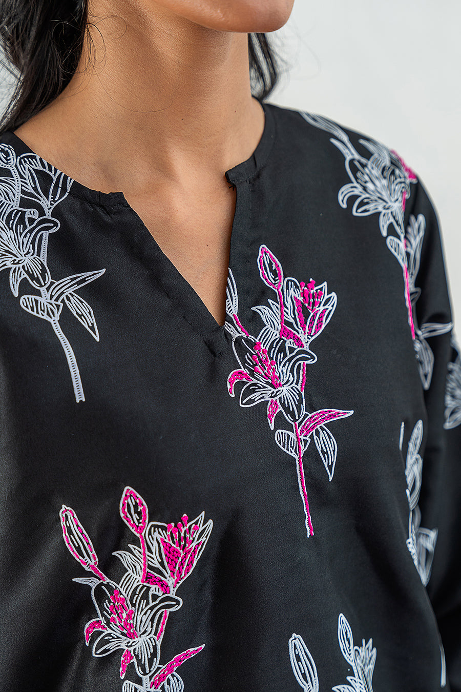 2 PIECE EMBROIDERED LUXURY SUIT