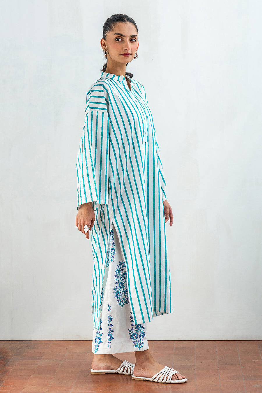 2 PIECE BLOCK PRINTED SUIT