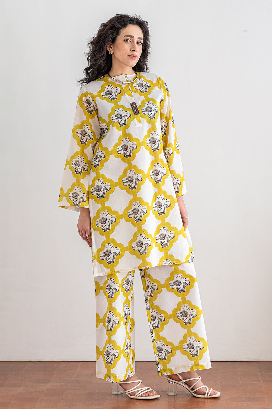 2 PIECE PRINTED LAWN SUIT