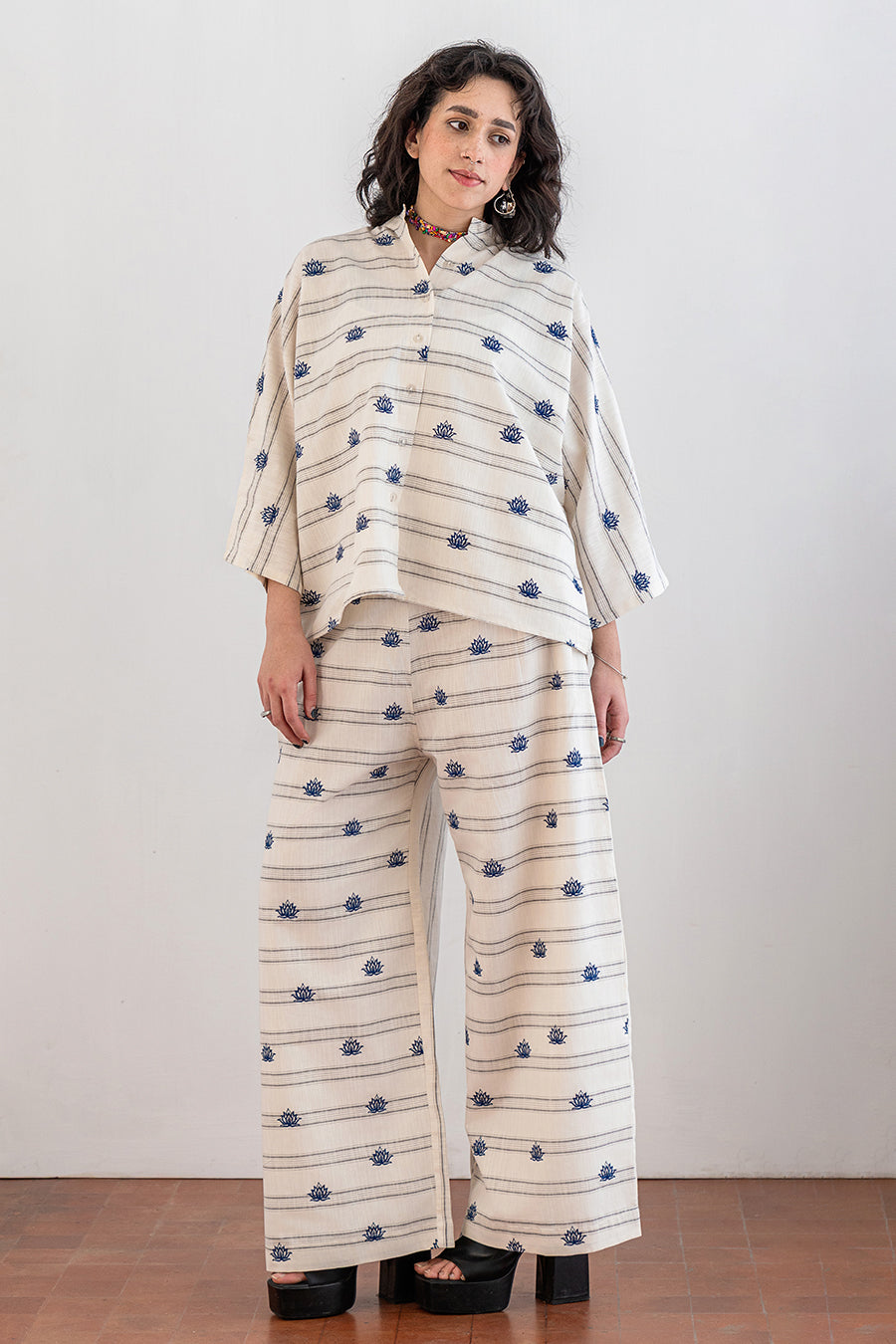 2 PIECE EMBROIDERED LAWN SUIT