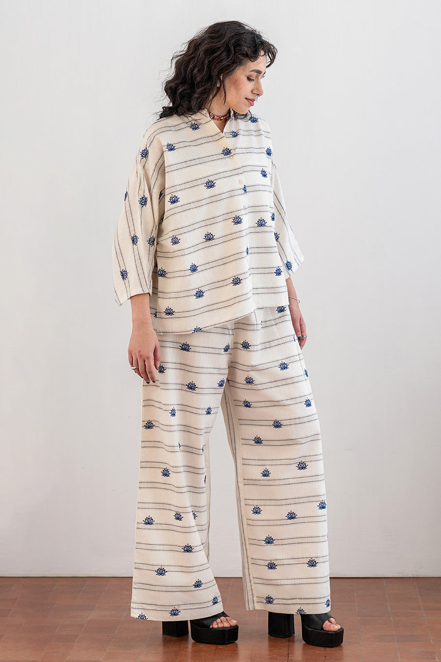 2 PIECE EMBROIDERED LAWN SUIT