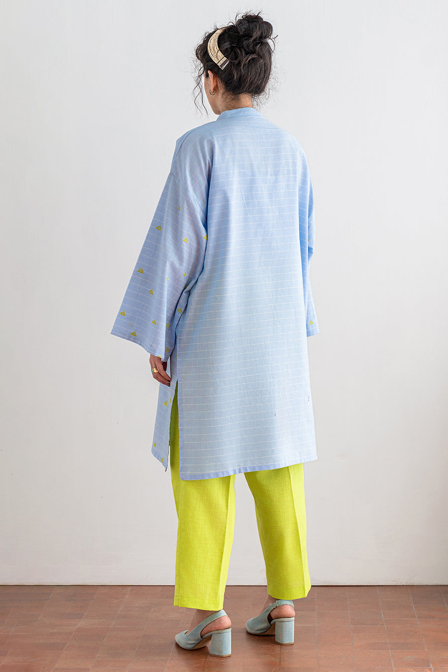 2 PIECE EMBROIDERED LAWN SUIT
