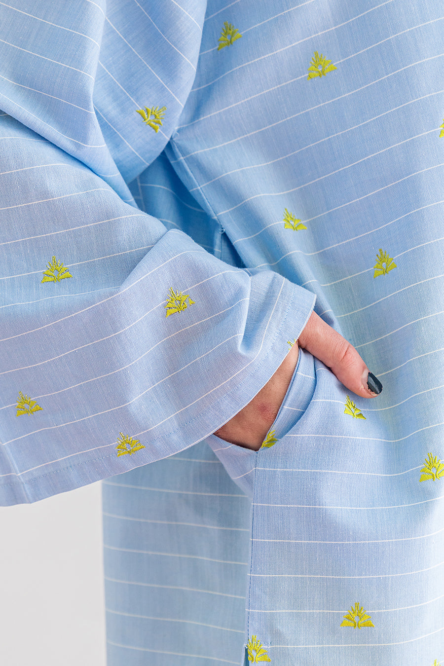 2 PIECE EMBROIDERED LAWN SUIT