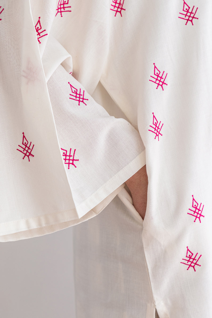 2 PIECE EMBROIDERED LAWN SUIT