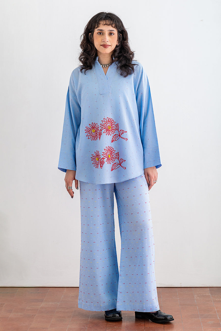 2 PIECE EMBROIDERED JACQUARD SUIT