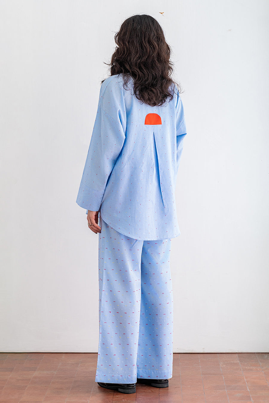 2 PIECE EMBROIDERED JACQUARD SUIT
