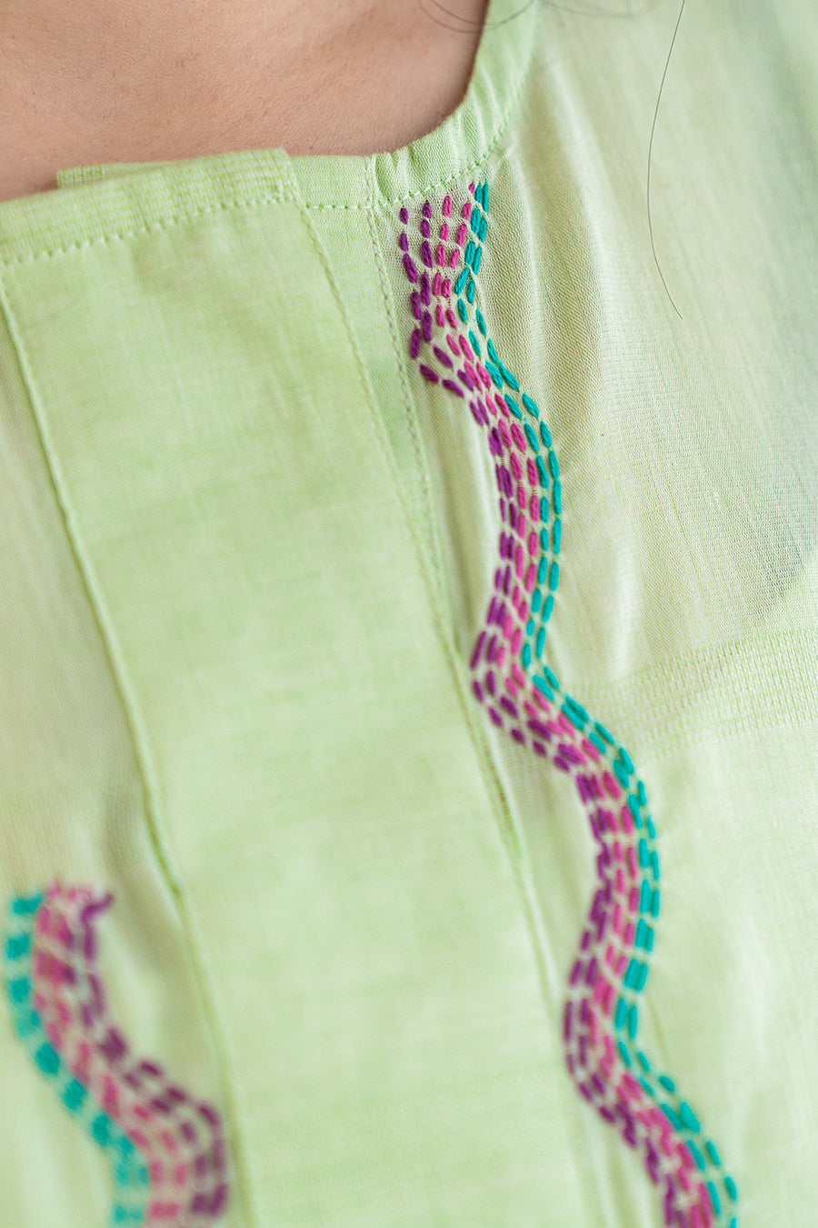 EMBROIDERED LAWN SUIT