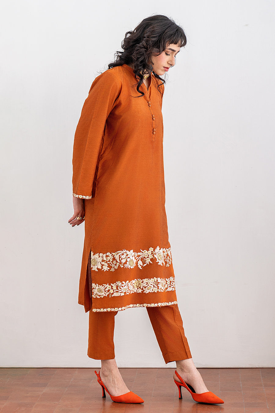 2 PIECE EMBROIDERED COTTON SILK SUIT