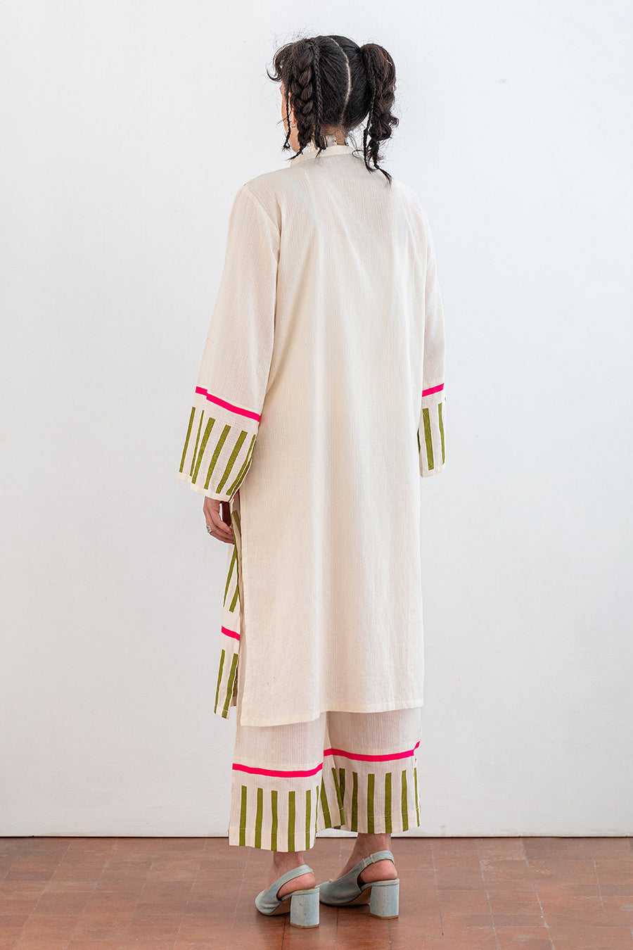 2 PIECE SCREEN PRINTED TEXTURED LAWN SUIT