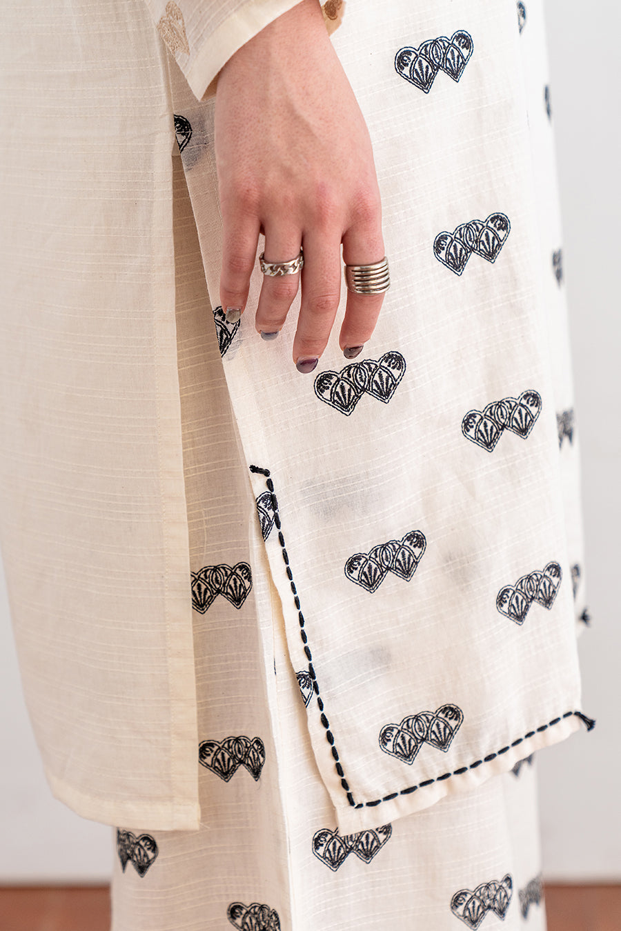 2 PIECE EMBROIDERED SET