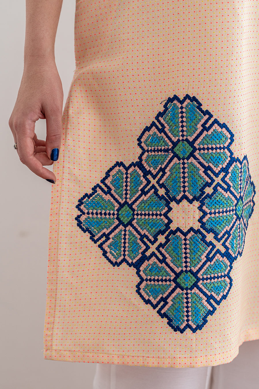 EMBROIDERED SHIRT