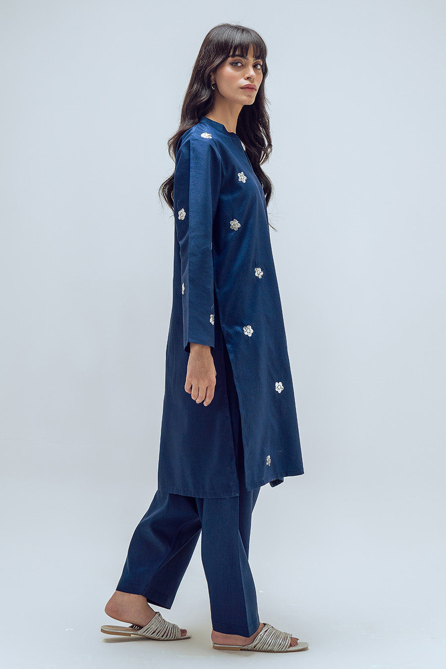 2 PIECE EMBROIDERED SUIT - LUXURY PRET