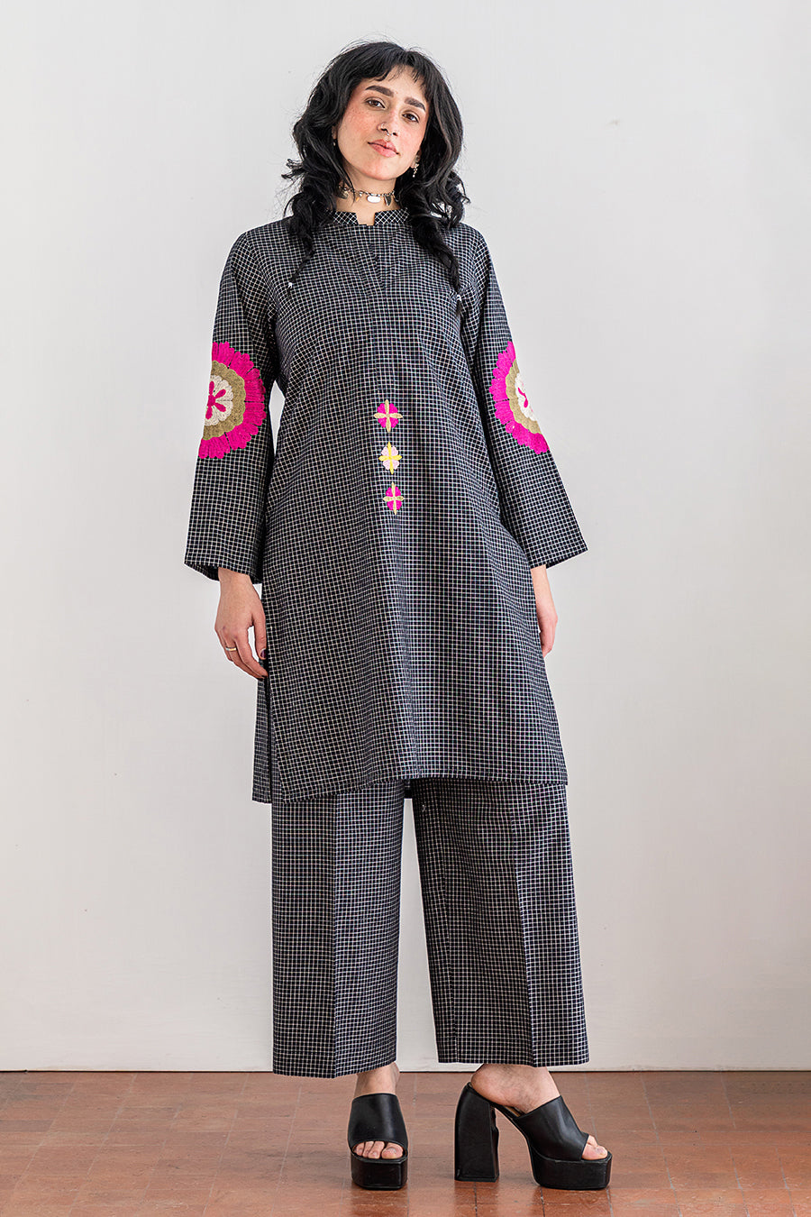 2 PIECE EMBROIDERED SUIT