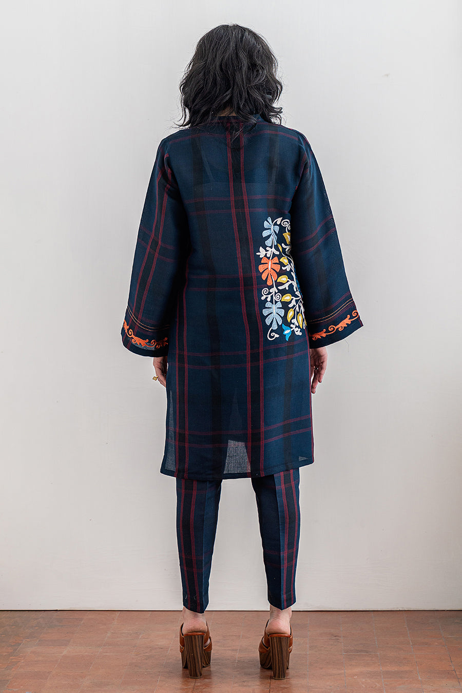 2 PIECE EMBROIDERED SUIT