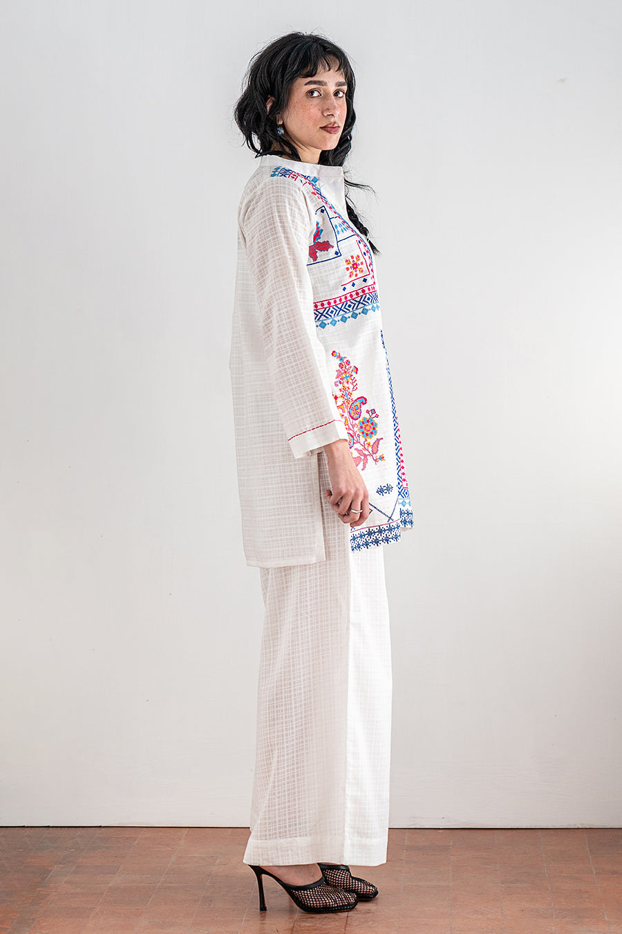 2 PIECE EMBROIDERED SUIT