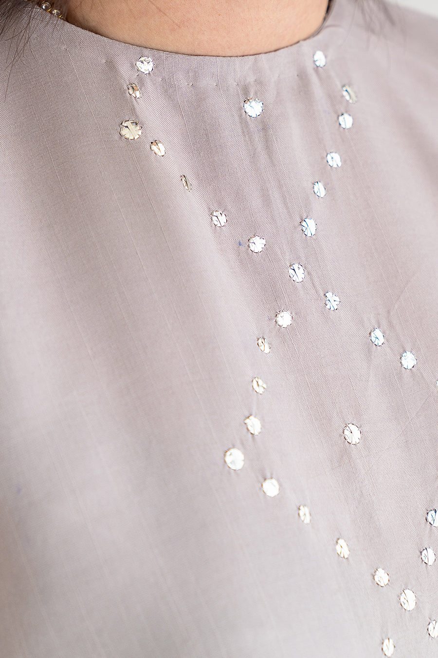 2 PIECE EMBROIDERED SUIT - LUXURY PRET