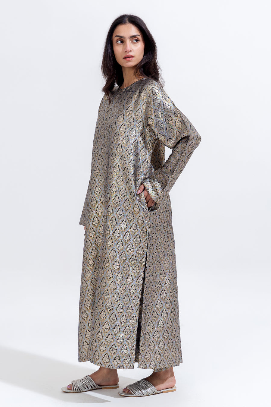 2 PIECE JAMAWAR SUIT