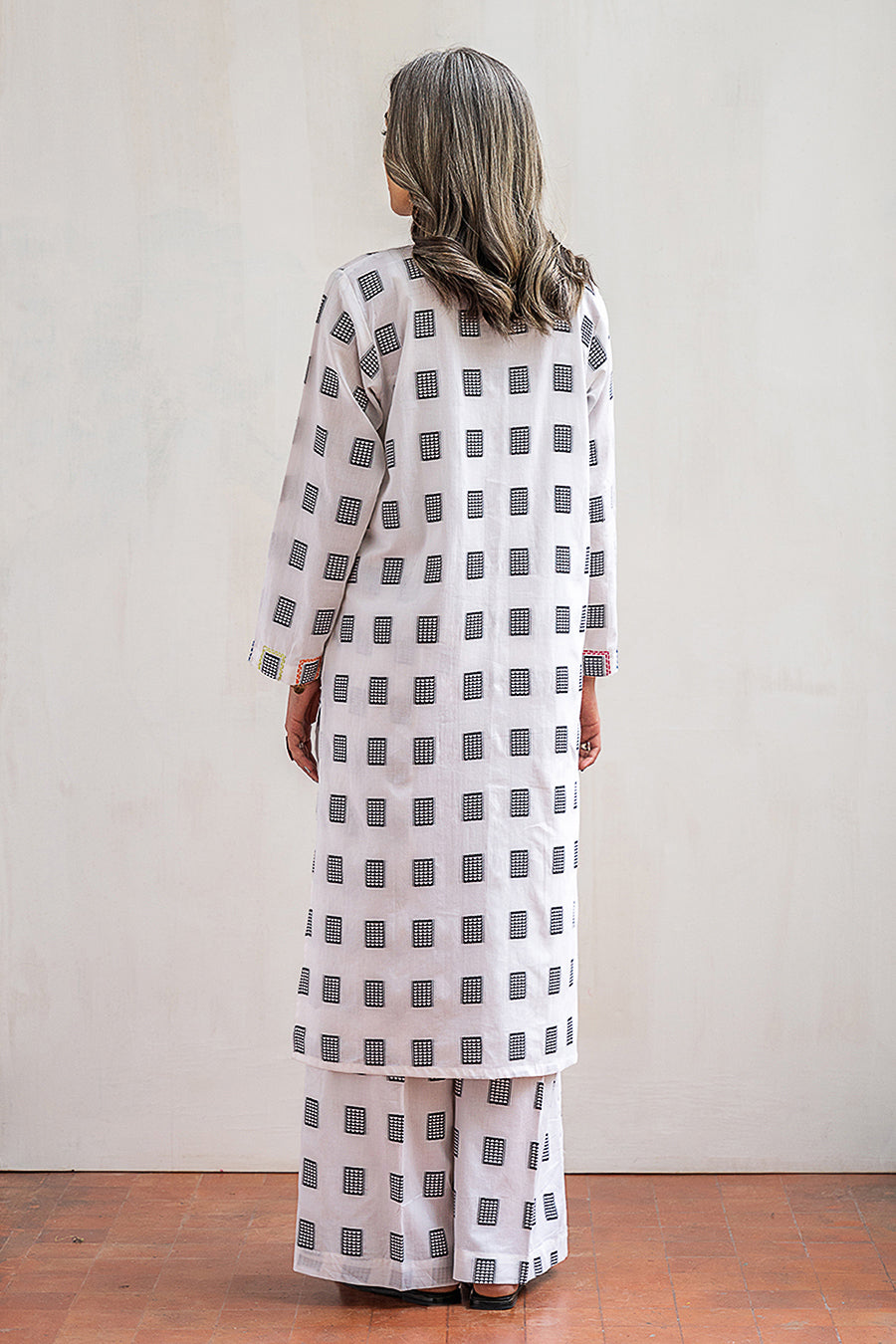 2 PIECE TEXTURED SUIT