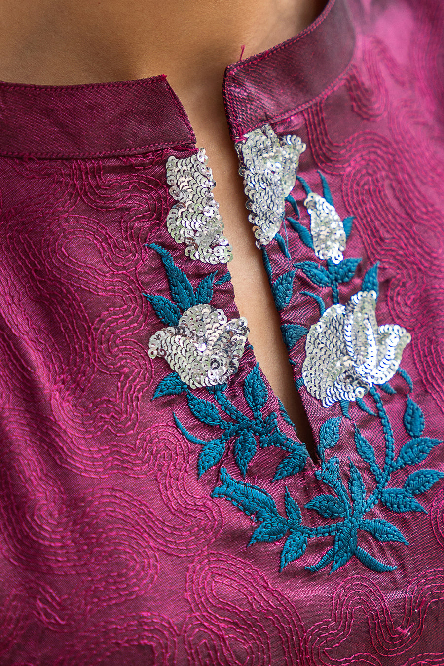 EMBROIDERED SHIRT
