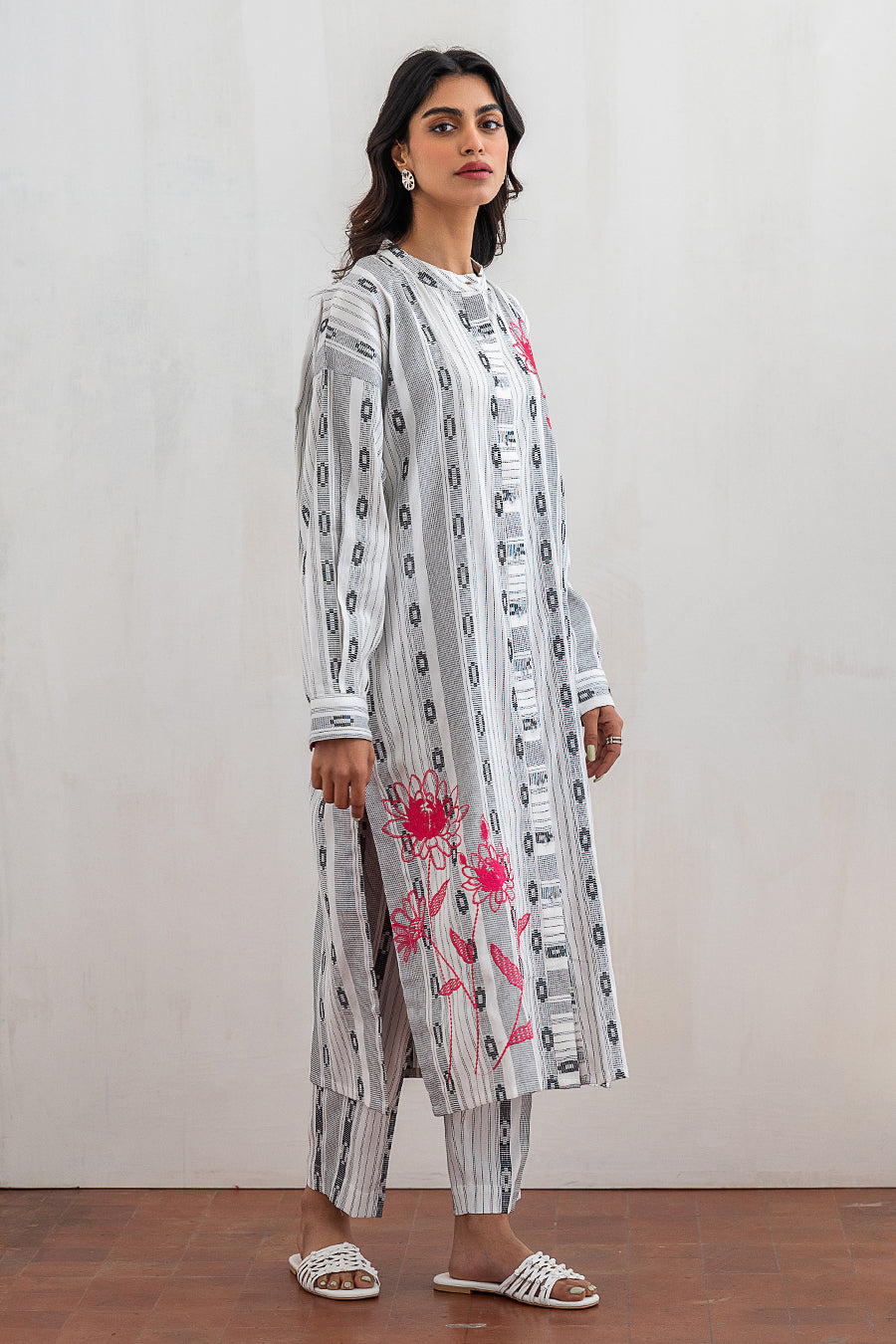 2 PIECE EMBROIDERED SUIT
