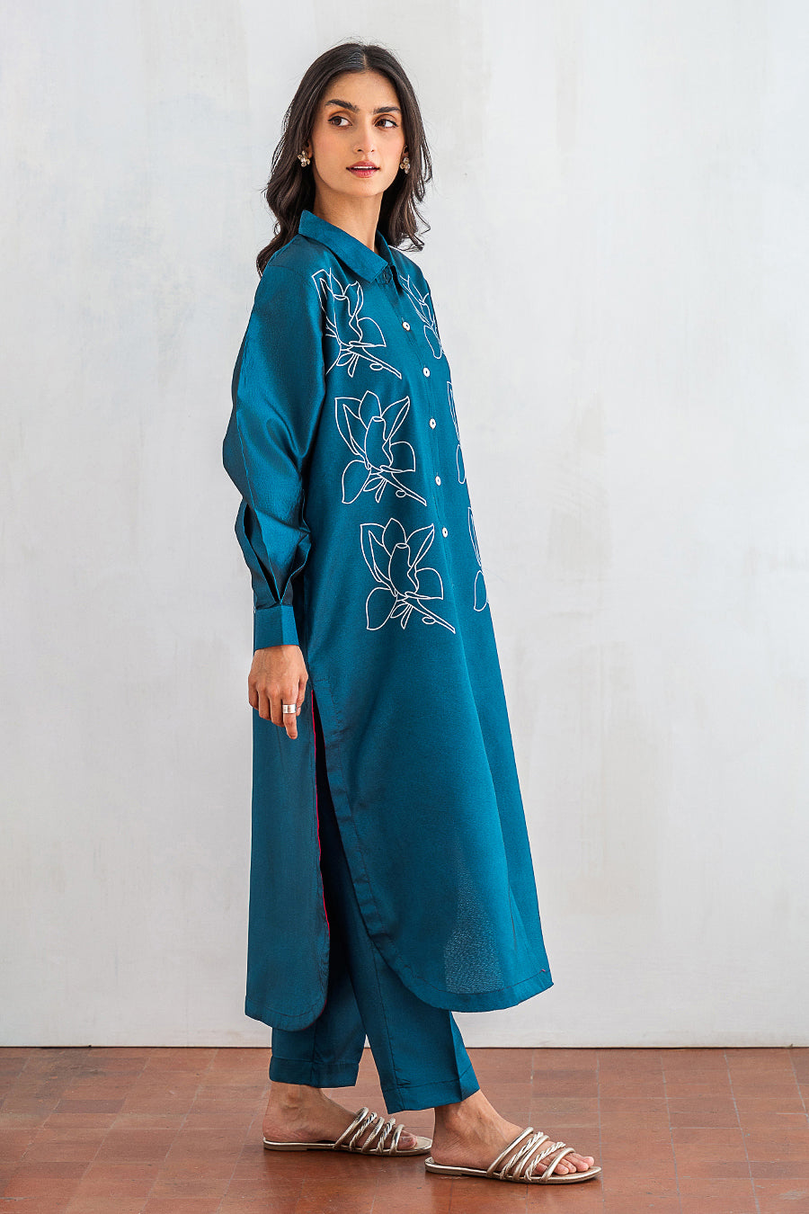 2 PIECE EMBROIDERED SUIT