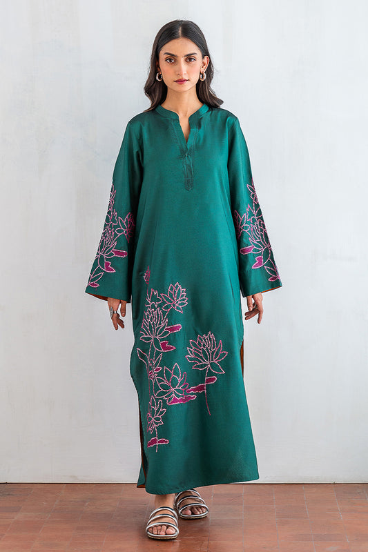 2 PIECE EMBROIDERED SUIT