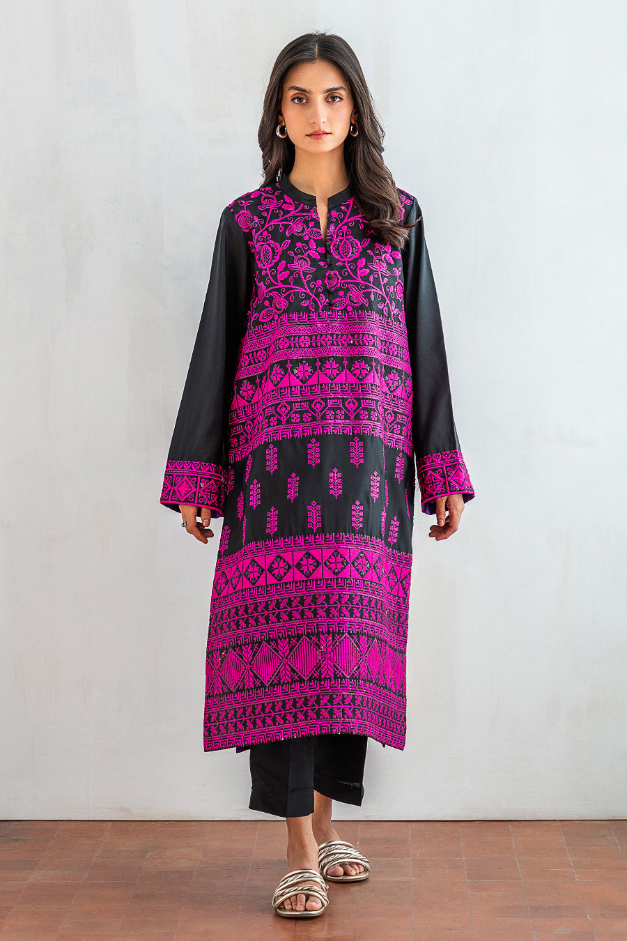 2 PIECE EMBROIDERED SUIT