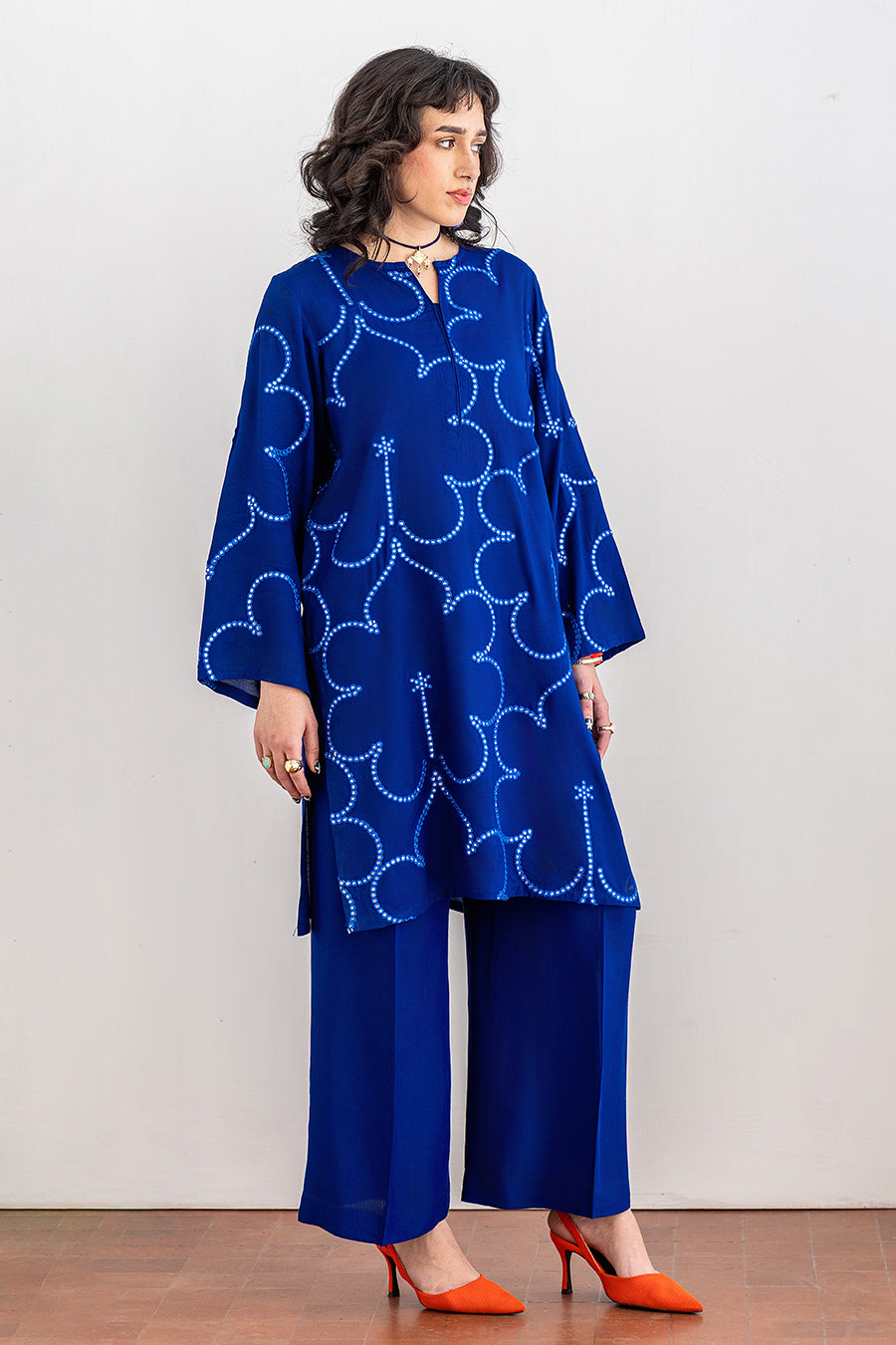 2 PIECE EMBROIDERED RAW SILK SUIT