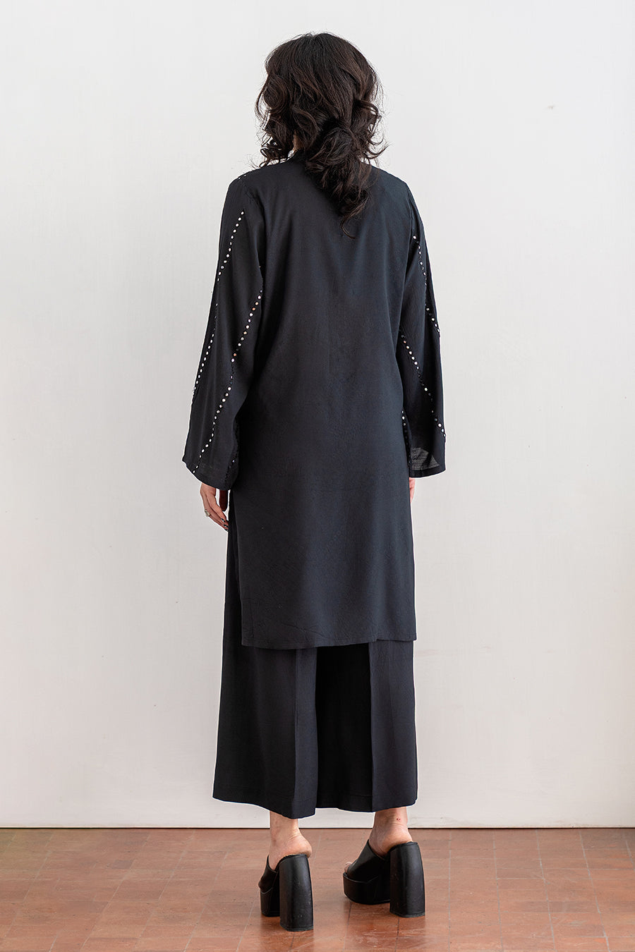 2 PIECE EMBROIDERED RAW SILK SUIT