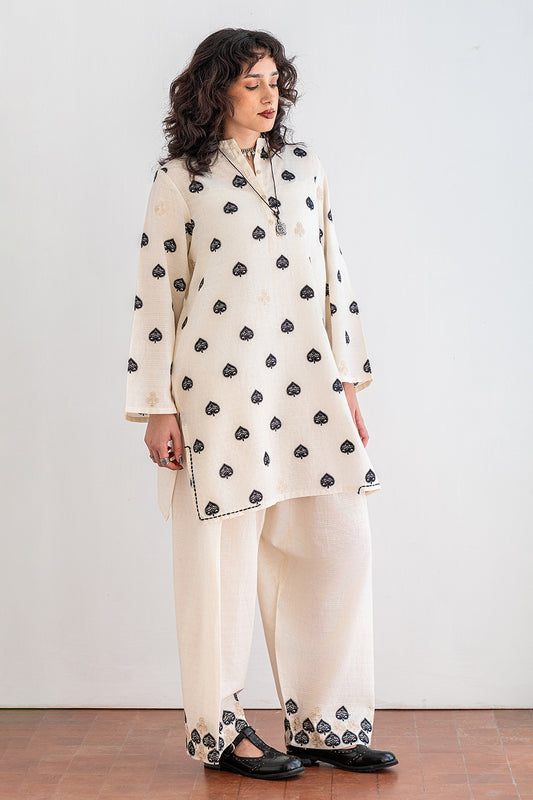 2 PIECE EMBROIDERED SET