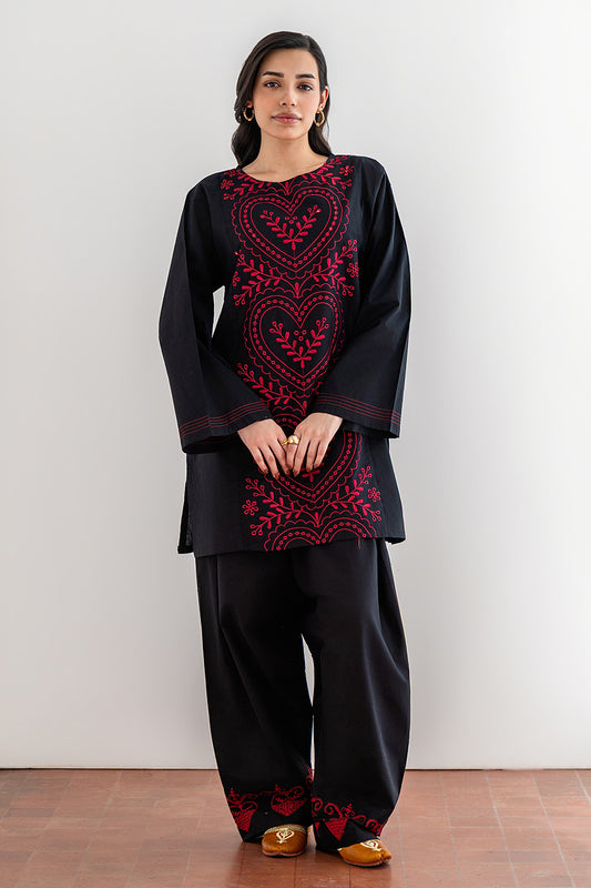 HEART EMBROIDERY SET