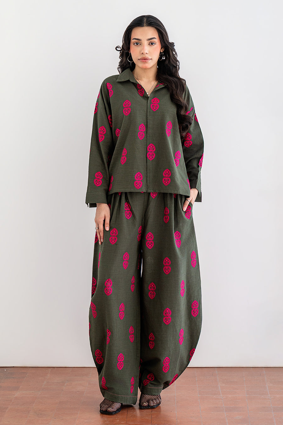 SHIRT & PANTS SET