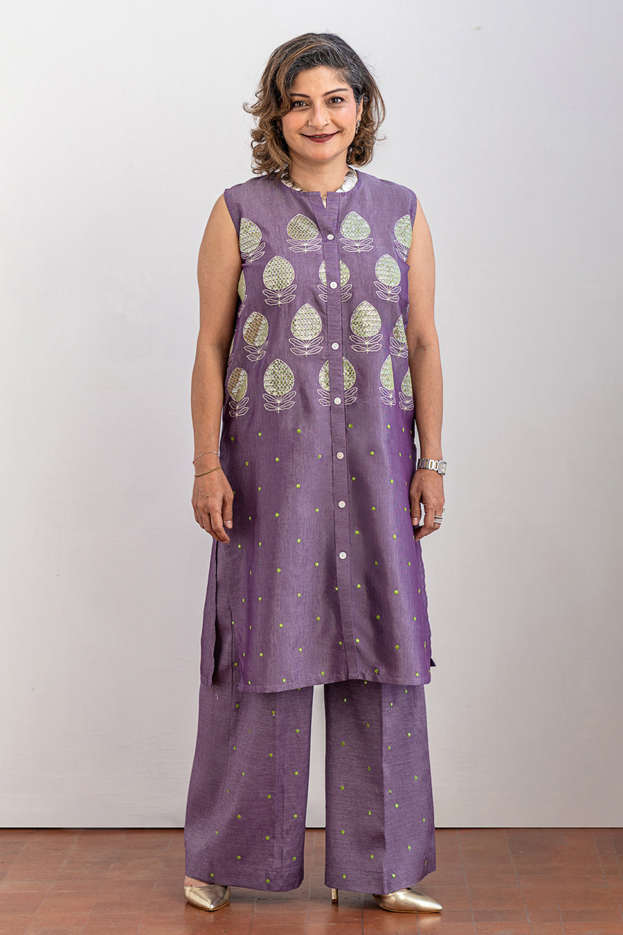 2 PIECE EMBROIDERED SUIT - LUXURY PRET