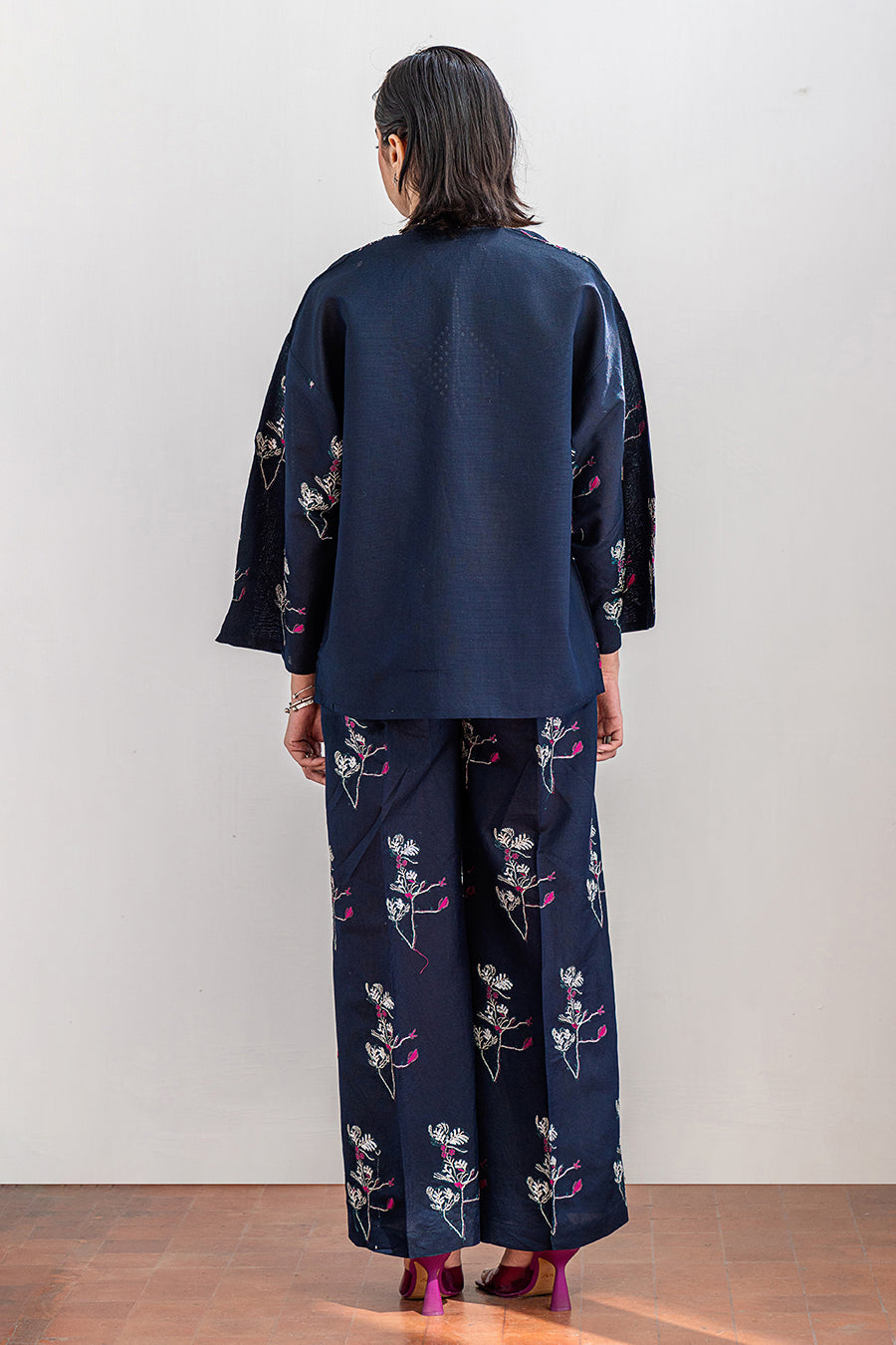 3 PIECE EMBROIDERED SUIT - LUXURY PRET