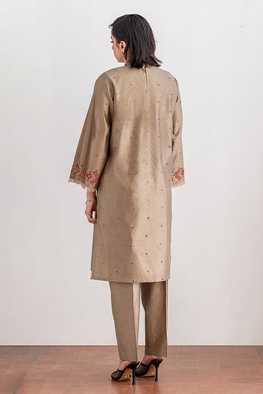 2 PIECE EMBROIDERED SUIT - LUXURY PRET