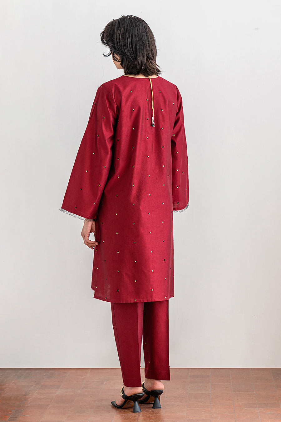 2 PIECE EMBROIDERED SUIT - LUXURY PRET