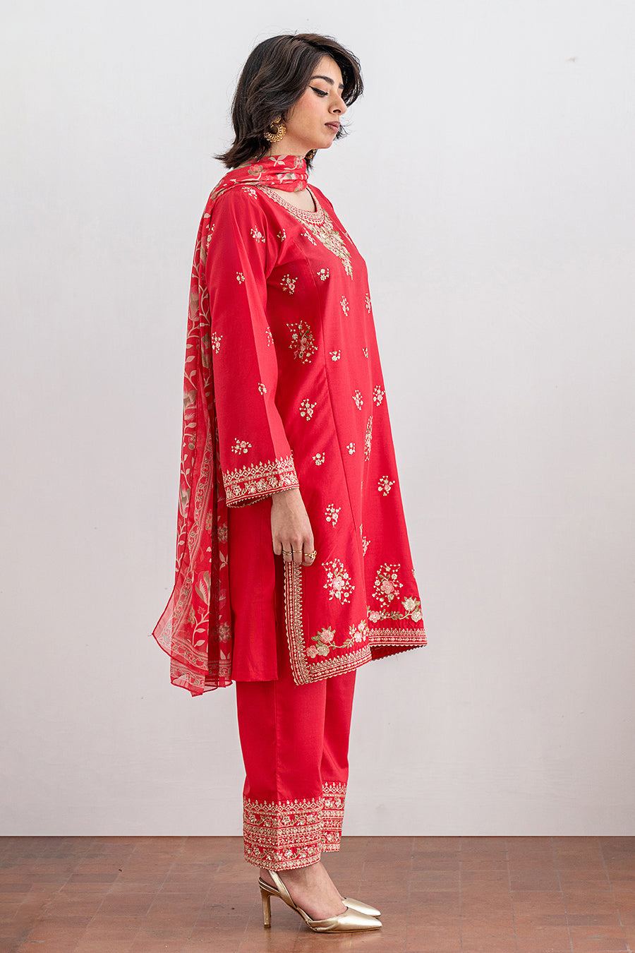 3 PIECE EMBROIDERED SUIT - LUXURY PRET