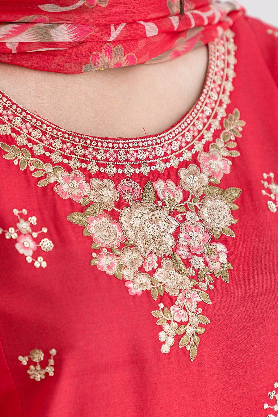 3 PIECE EMBROIDERED SUIT - LUXURY PRET