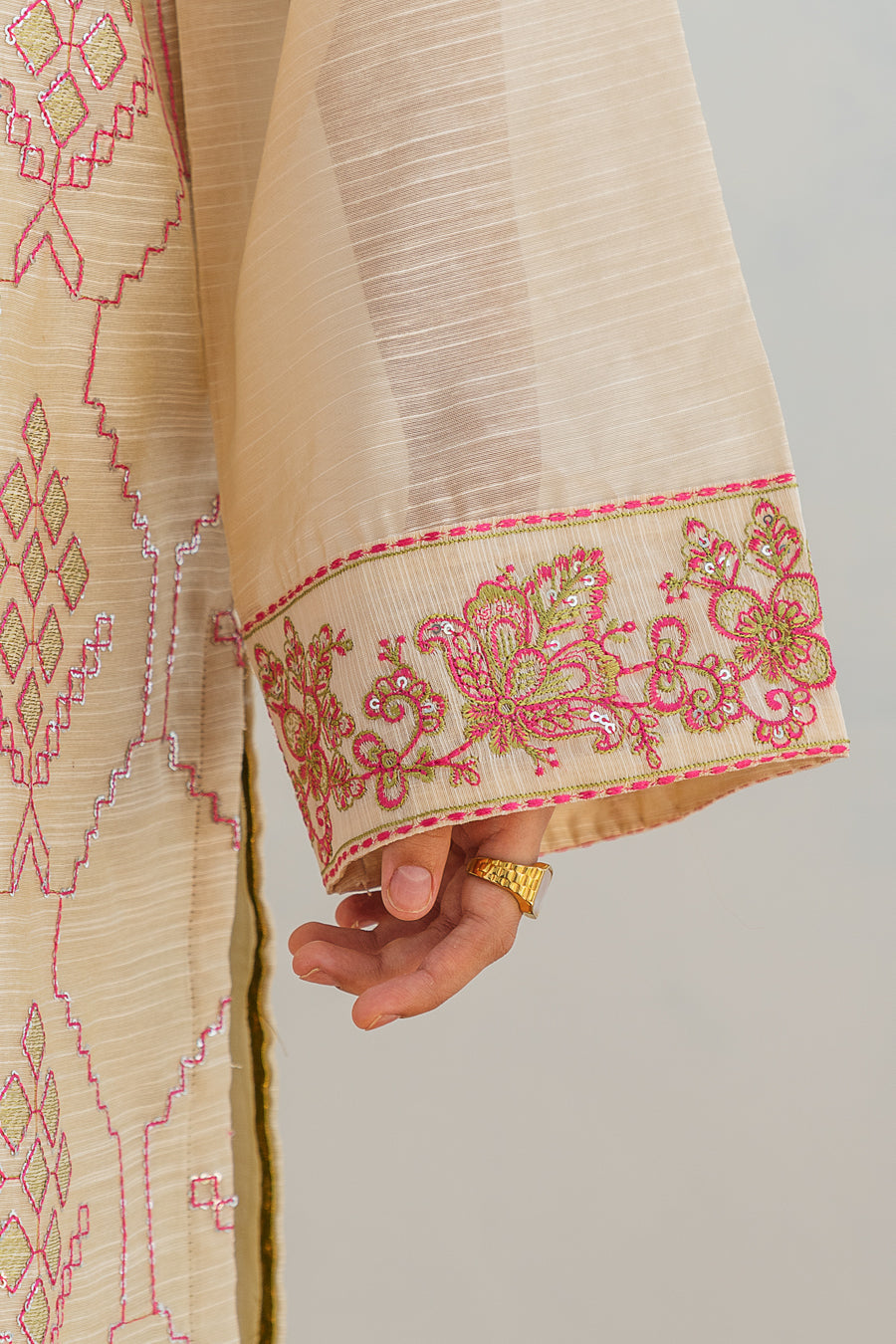 2 PIECE EMBROIDERED SUIT - LUXURY PRET